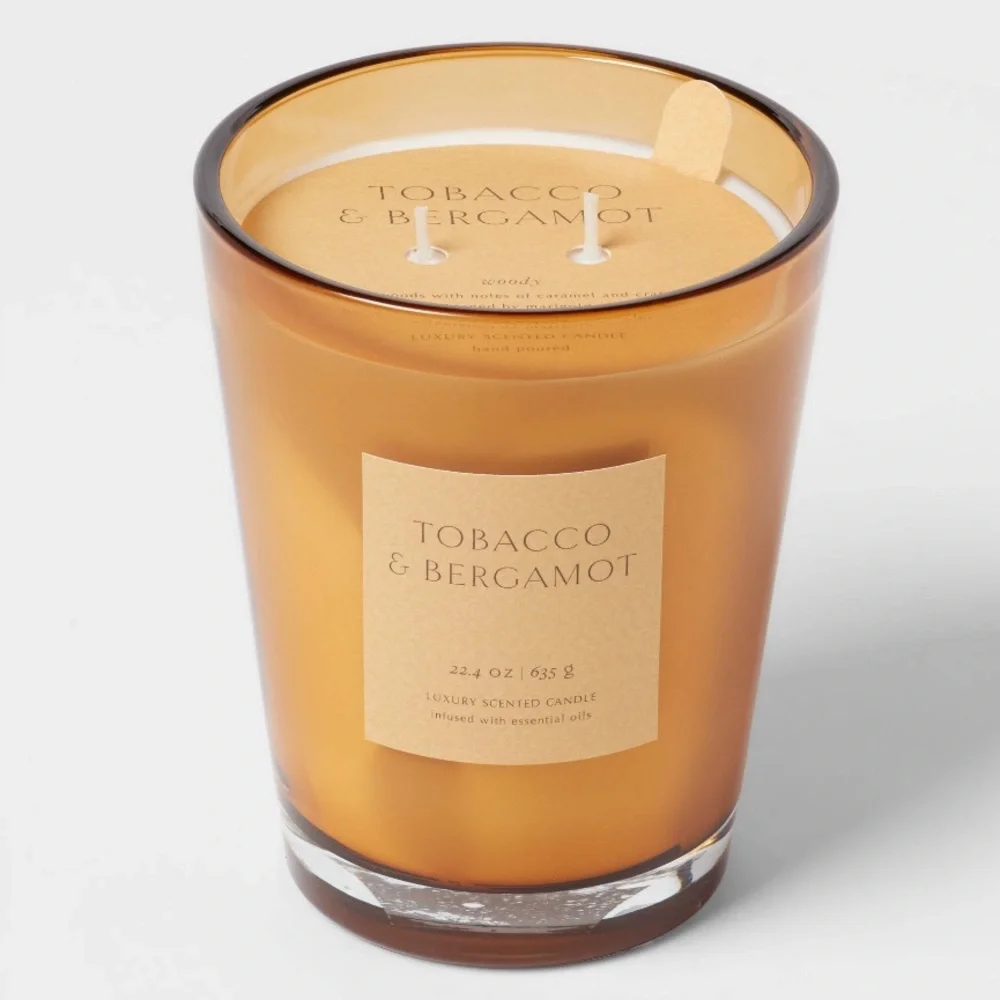 THRESHOLD NWT colored vase glass w/ dustcover tobacco bergamot candle -22.4oz